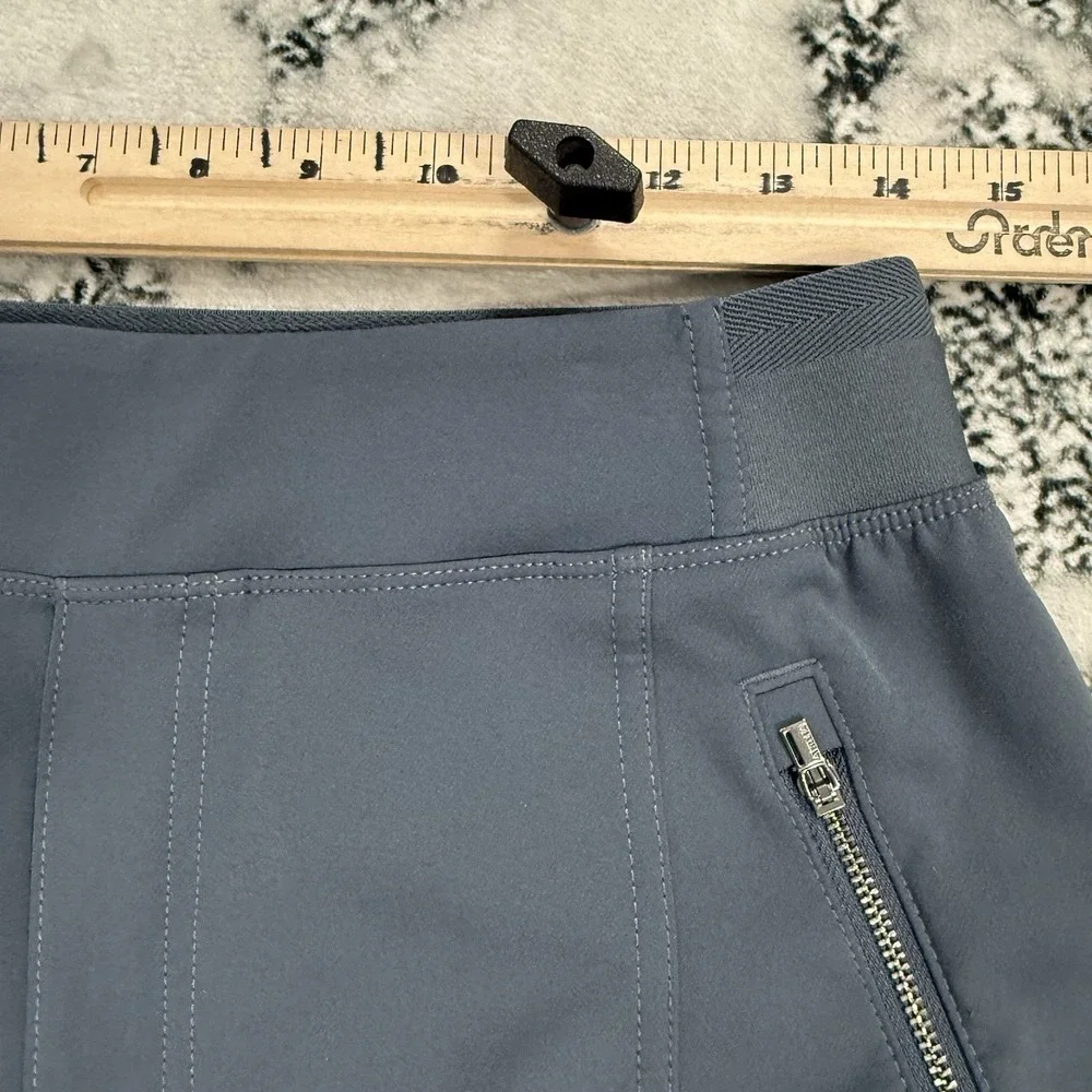 Athleta Endless High Rise Utility Cargo Pants Womens Size 8 Gray Pull On - Picture 9 of 15